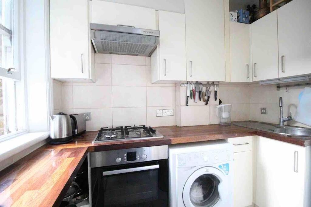 Wonderful Apartment In Earl'S Court Londres Extérieur photo